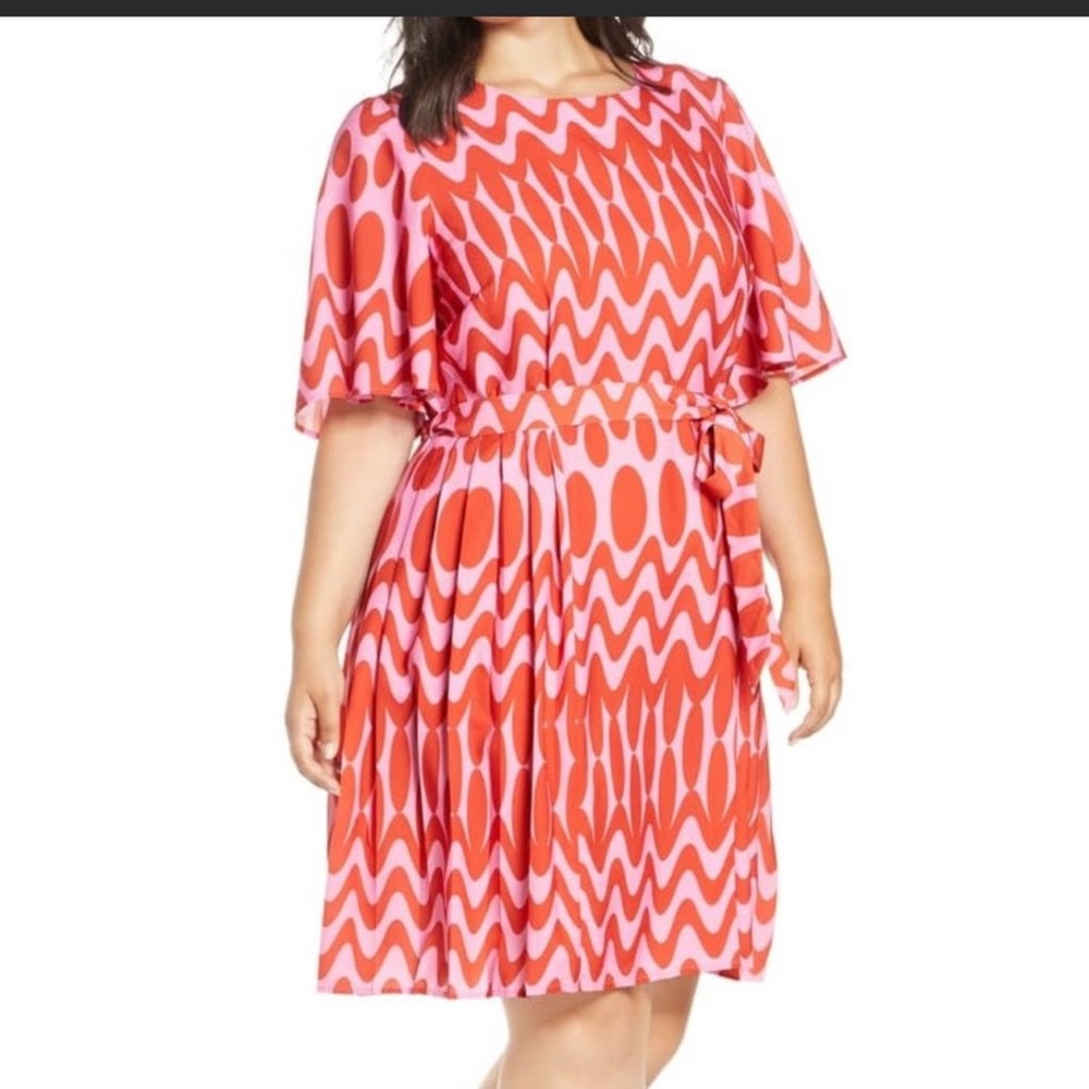 Plus-Size Pink and Red Patterned Flutter Sleeve Dress